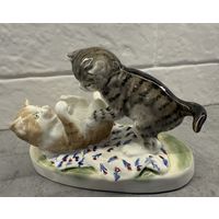 Статуэтка  ИГРАЮЩИЕ КОТЯТА. ЗиК Конаково 50е годы. Редкая   Распродажа коллекции!!!