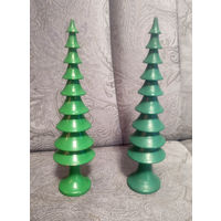 Игрушка деревянная. Елка. Винтаж. 1960-е. 2 штуки. Цена за обе. Высота 19 см