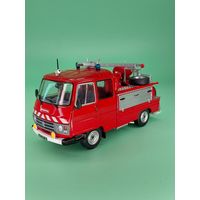 Peugeot J9 VPI DESAUTEL от Hachette Collections 1:43
