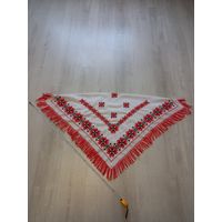 Платок на голову вышитый в ручную