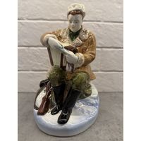 Статуэтка ВАСИЛИЙ ТЁРКИН с Гармонью. Редкость!.  Распродажа коллекции!!!