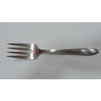 Вилка для десерта 30-е годы фирмы "Tudor Plate. Oneida Community." США. Длина 21 см. Мельхиор посеребренный.