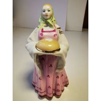 Статуэтка фарфоровая, Дулево