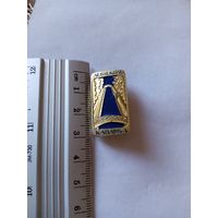 Значок лебяжья канавка