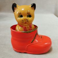 Игрушка Кот в сапоге, целлулоид. СССР