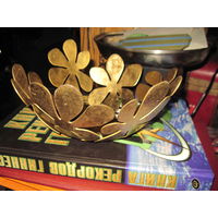 Ваза, фруктовница дизайнерская латунная.