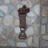 Защелка на газбак (пружина не работает)