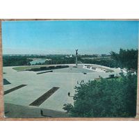 Магілеў. (Могилев) Помнік барацьбітам за Савецкую ўладу. 1988 г. Чыстая