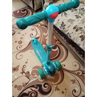 Подростковый самокат.