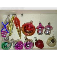 Ёлочные игрушки цена за единицу .