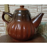 Заварник керамический большой.