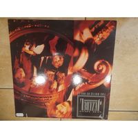 GENE LOVES JEZEBEL  " THE HOUSE OF DOLLS" 1987 LP USA GEFFEN GHS24171 -  -NM/NM