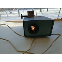 Фильмоскоп СССР для диафильмов. 8 декабря 1973