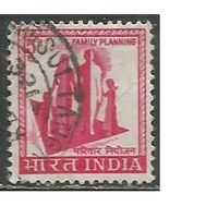 Индия. Семья. 1967г. Mi#435.