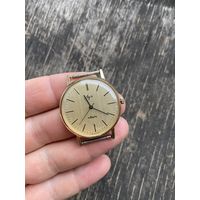 Часы Луч ( Лот с рубля )