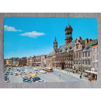 Отели (гостиницы). Монс, отель и площадь