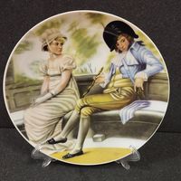 Тарелка декоративная (настенная, настольная)  Прогулка, фарфор