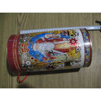 Большая коробка тубус от новогоднего подарка 2