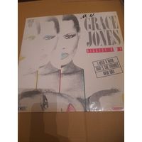 GRACE JONES " BIGGEST HITS" 1984 EP 45RPM FRANCE CARRERE 8420 NM-