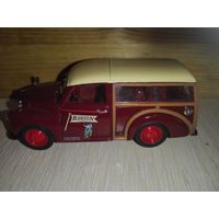 Модели автомобилей-фургонов.Corgi.1/43.
