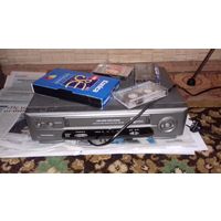 Видеомагнитофон с кассетами С рубля!