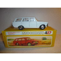 Модель авто Москвич 427 А4. 1:43. Сделано в СССР. Без МИ