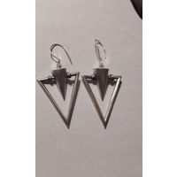 Серебряные серьги Дания