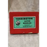 Винтажная коробочка про-во Канада запчасти от швейной машины