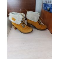 Сапоги женские