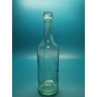 Старая бутылка СССР У. З. 0.375 гр. 1938 год.