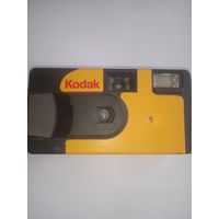 Фотоаппарат Kodak однаразовый, рабочий. Пленка заряжена. Редкость.