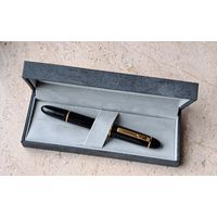 Ручка перьевая Senator President Германия, состояние - как новое.