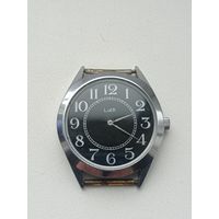 Часы Луч,черный циферблат, баланс цел. Идут.