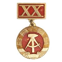 Знак 20 лет ГДР