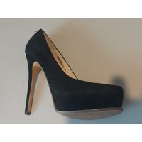 Туфли женские Berhonty замшевые, черные р.39