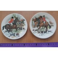 2 фирменные Английские тарелочки на тему "Охота". Недорого из коллекции.