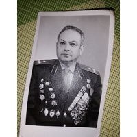 Фото с орденами.подпись