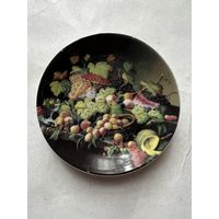 Тарелка декоративная 100мм  фарфор