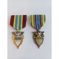 Медаль Агентства обороны США. одним лотом.