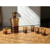 Графин и рюмки Чехословакия цветное стекло винтаж