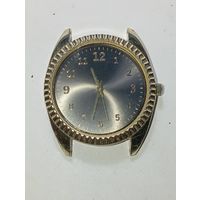 Кварцевые часы  AVON . С рубля .