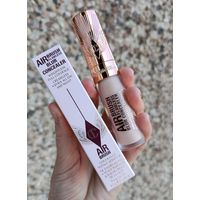 Консилер Charlotte Tilbury Airbrush Flawless Blur Concealer 8.3 gr