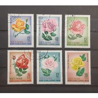 Вьетнам. 1967 год. Флора. Цветы. Розы. 6 марок