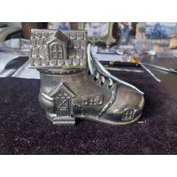 Копилка башмак