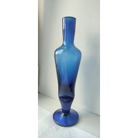 Графин Дятьково, автор модели Шувалов. Синее стекло. СССР