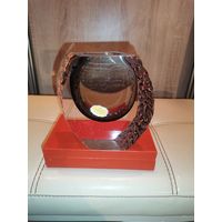 Тяжёлая ваза небольшого размера, Муранское стекло, высота 13 см., есть мелкий дефект.