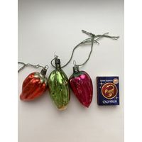 Елочные игрушки.