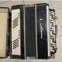 Баян - Мечта. С кофром.