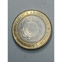 Аргентина 2 песо 2011 года .