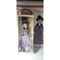 Фарфоровая кукла. В упаковке